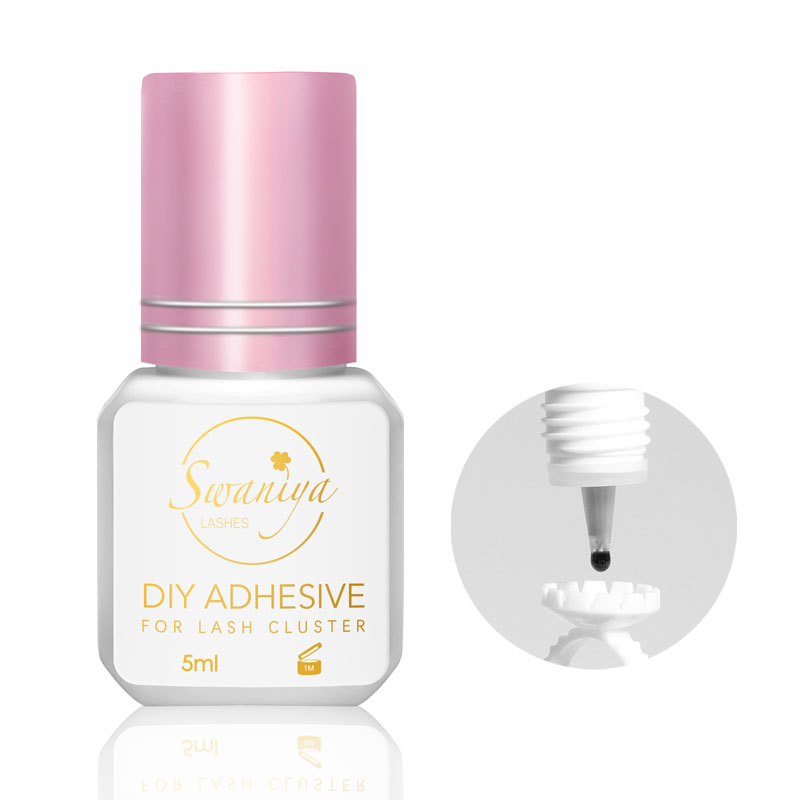Какво представлява DIY Lash Cluster Glue и защо променя домашните мигли?